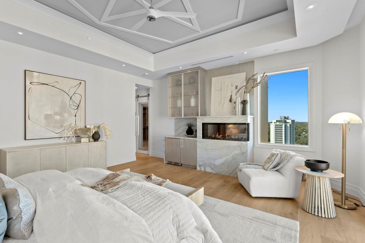 555 5th Avenue Ne, Unit PH1, Saint Petersburg, FL 33701 Photo