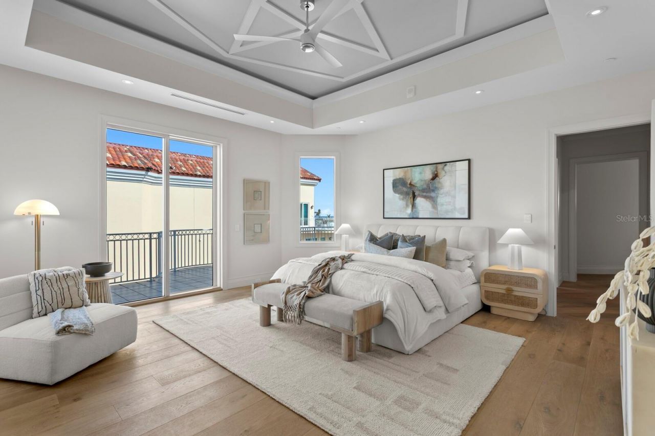 555 5th Avenue Ne, Unit PH1, Saint Petersburg, FL 33701 Photo