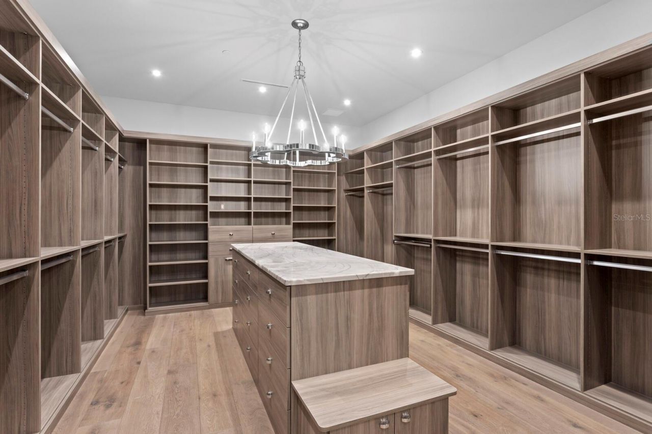 555 5th Avenue Ne, Unit PH1, Saint Petersburg, FL 33701 Photo