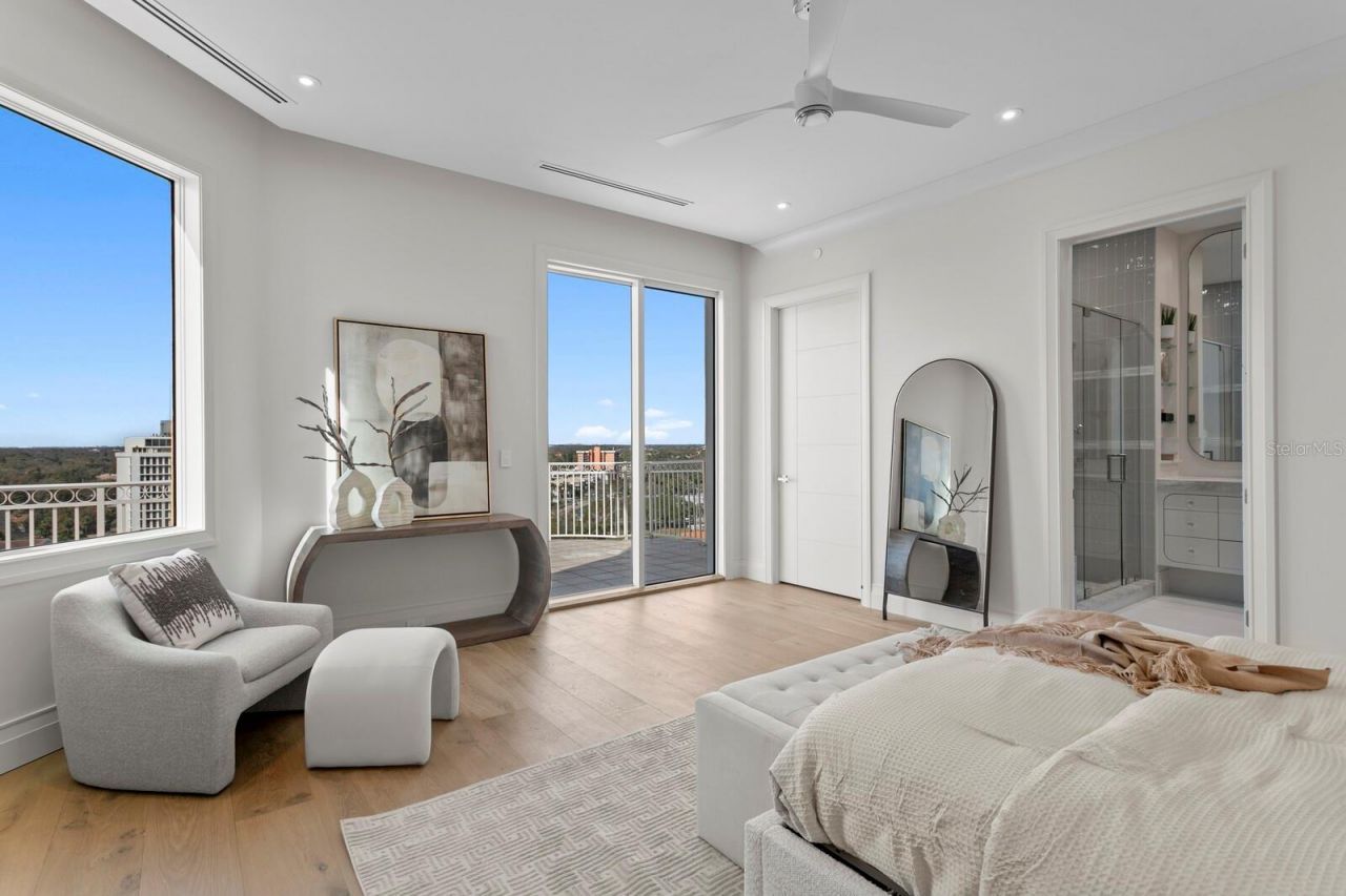 555 5th Avenue Ne, Unit PH1, Saint Petersburg, FL 33701 Photo