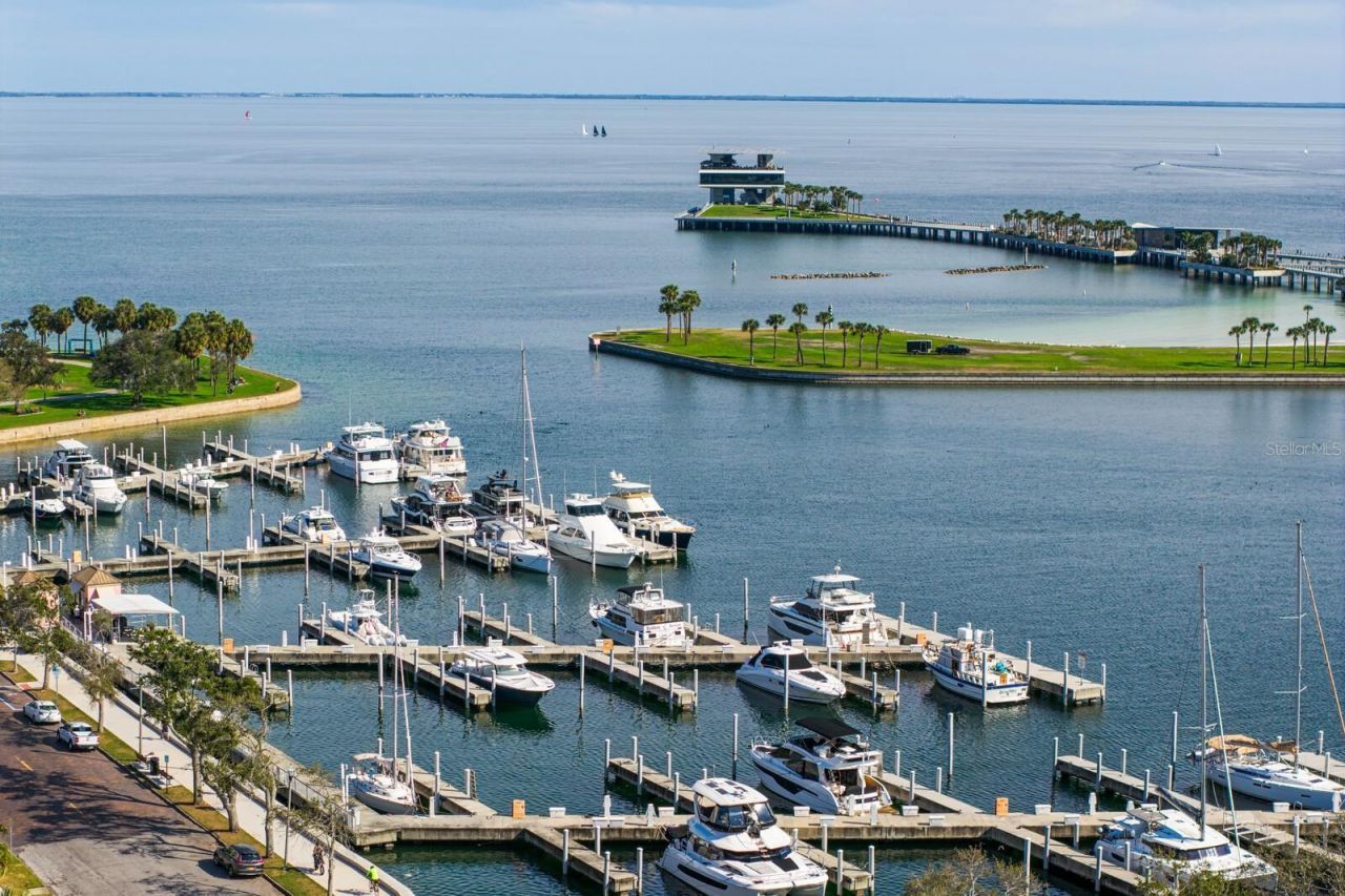 555 5th Avenue Ne, Unit PH1, Saint Petersburg, FL 33701 Photo