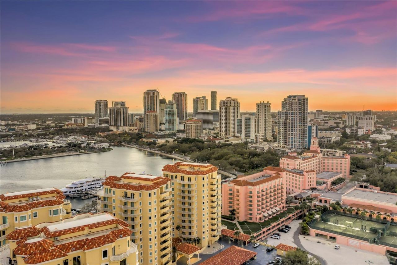 555 5th Avenue Ne, Unit PH1, Saint Petersburg, FL 33701 Photo