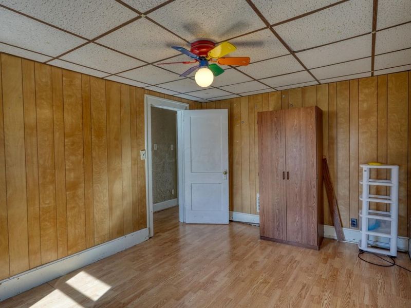 908 N 8th Street , Cambridge, OH 43725 Photo 19