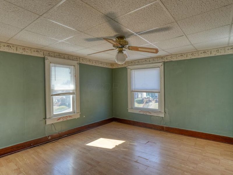 908 N 8th Street , Cambridge, OH 43725 Photo 20