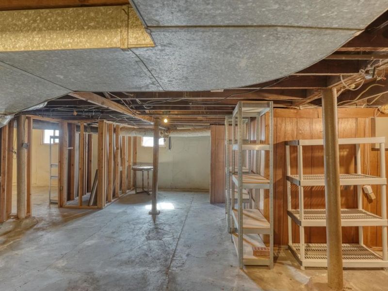 908 N 8th Street , Cambridge, OH 43725 Photo 26