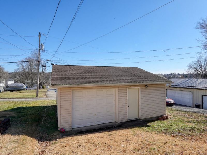 908 N 8th Street , Cambridge, OH 43725 Photo 41