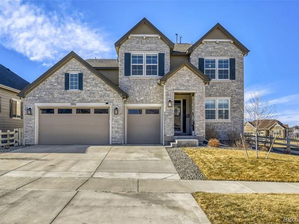 7031 S White Crow Way, Aurora, CO 80016