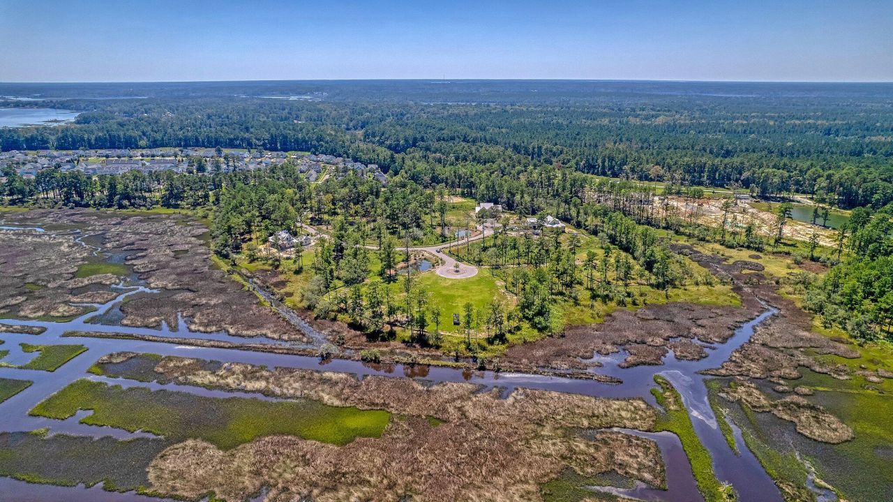 110 Peninsula Drive Photo 8