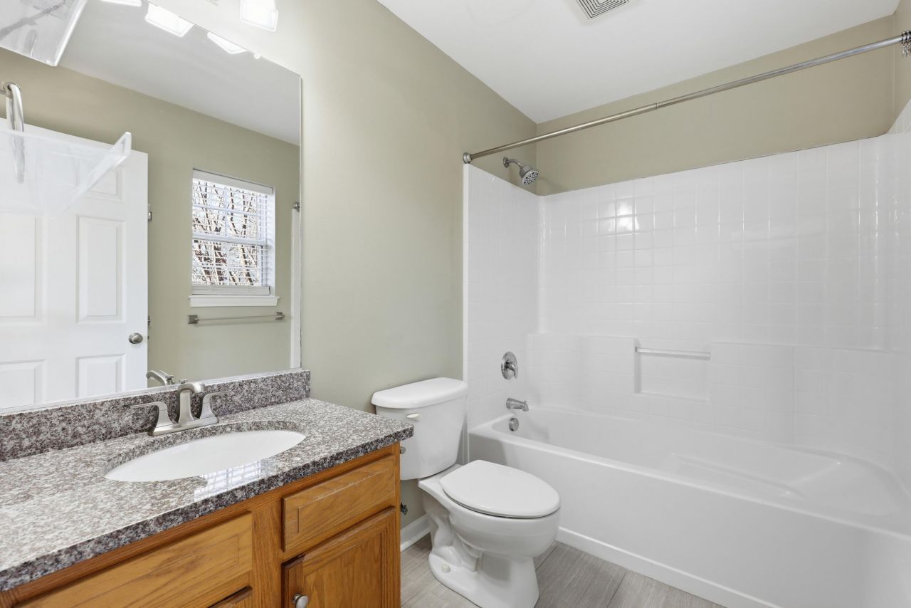 1025 Lexi Court Photo 13