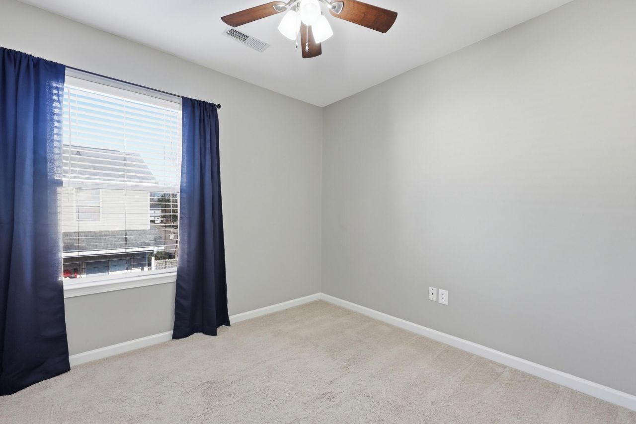 1025 Lexi Court Photo 15