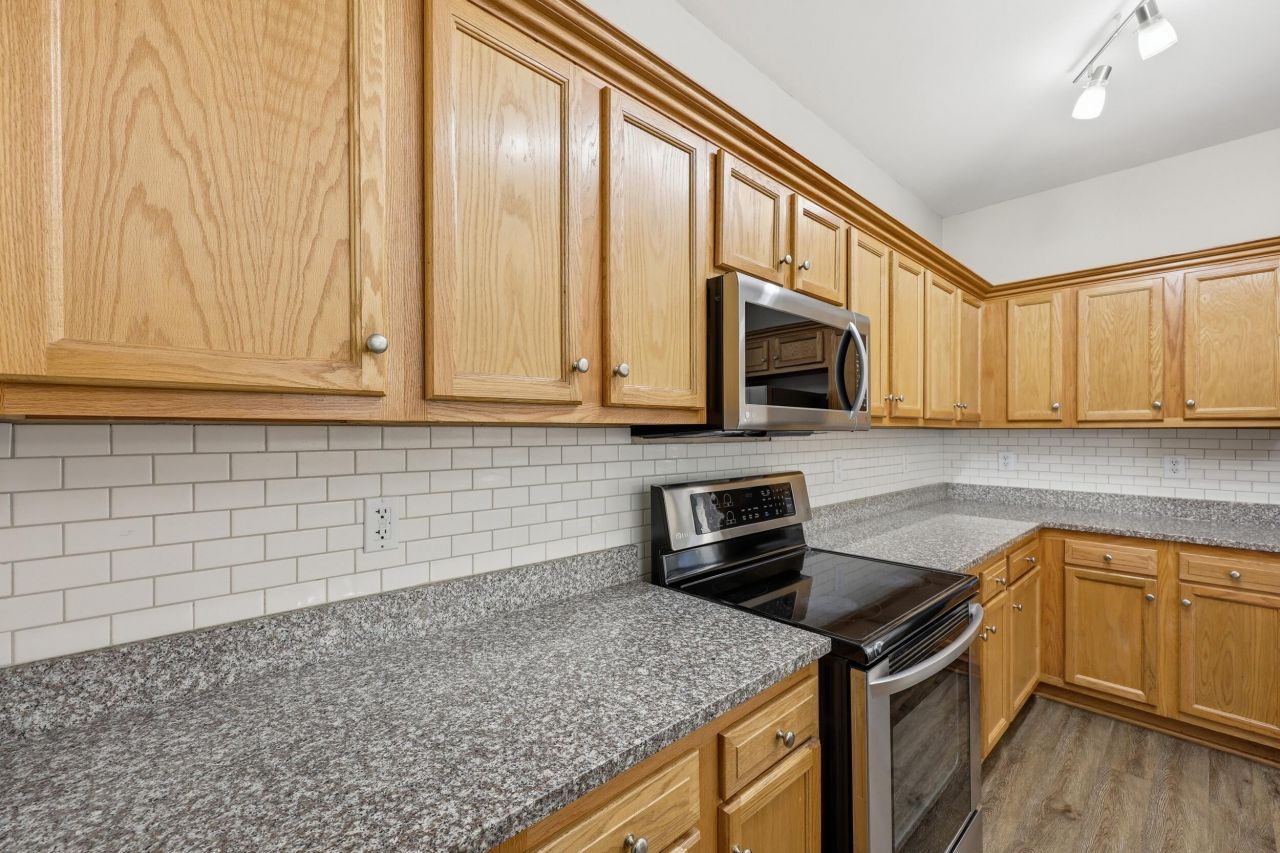 1025 Lexi Court Photo 5