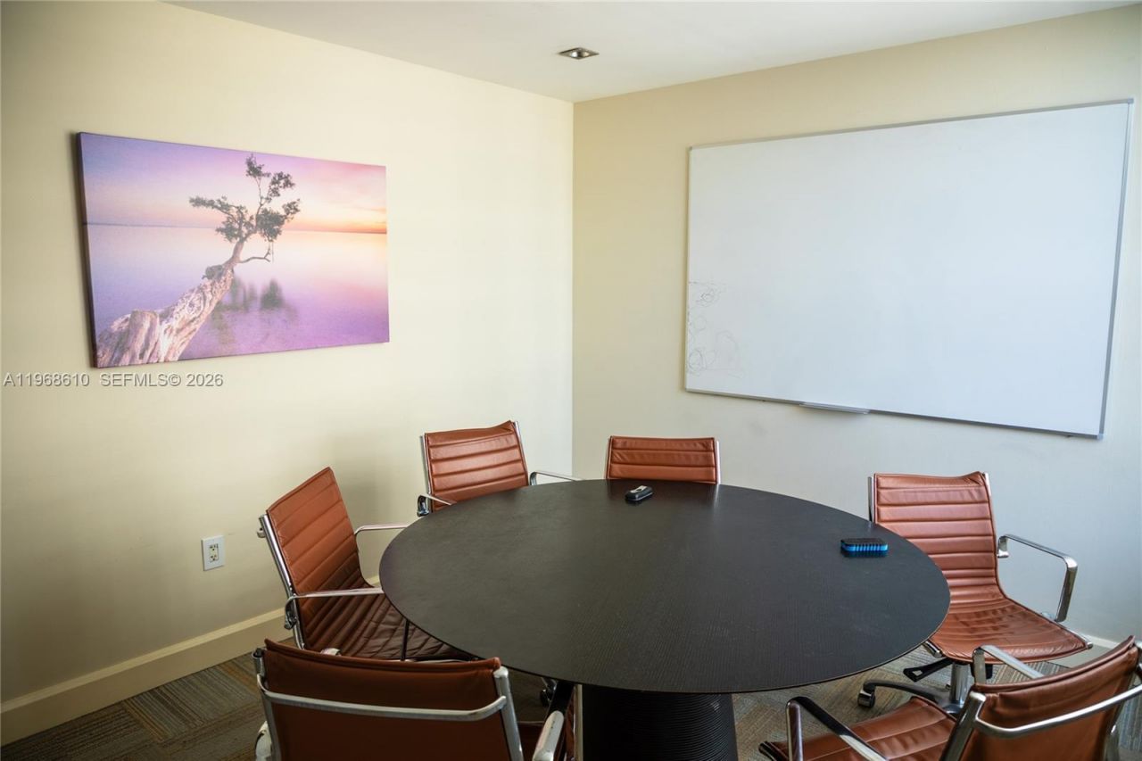 950 Brickell Bay Dr , Unit 1504, Miami, FL 33131 Photo