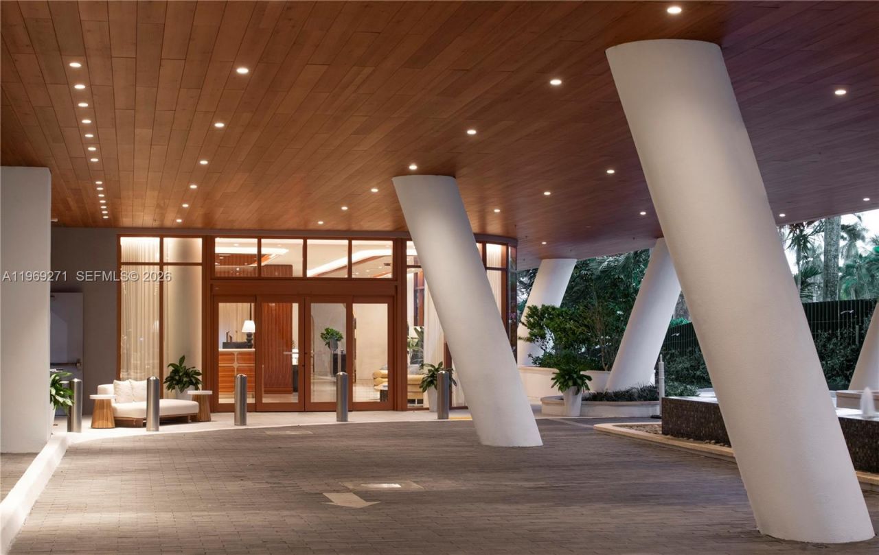 2655 S Bayshore Dr, Unit 1707, Miami, FL 33133 Photo