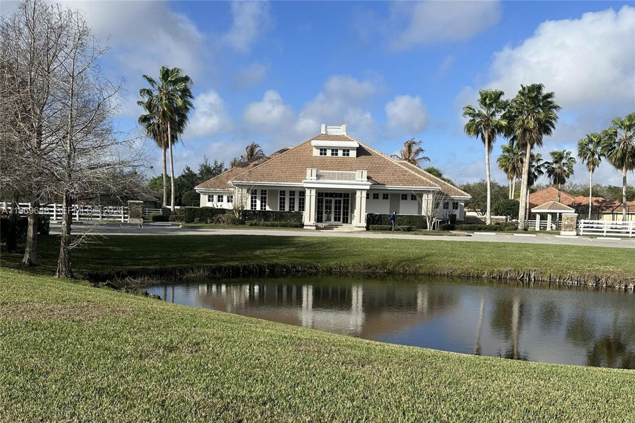 520 Caroline Drive, Vero Beach, FL 32968 Photo