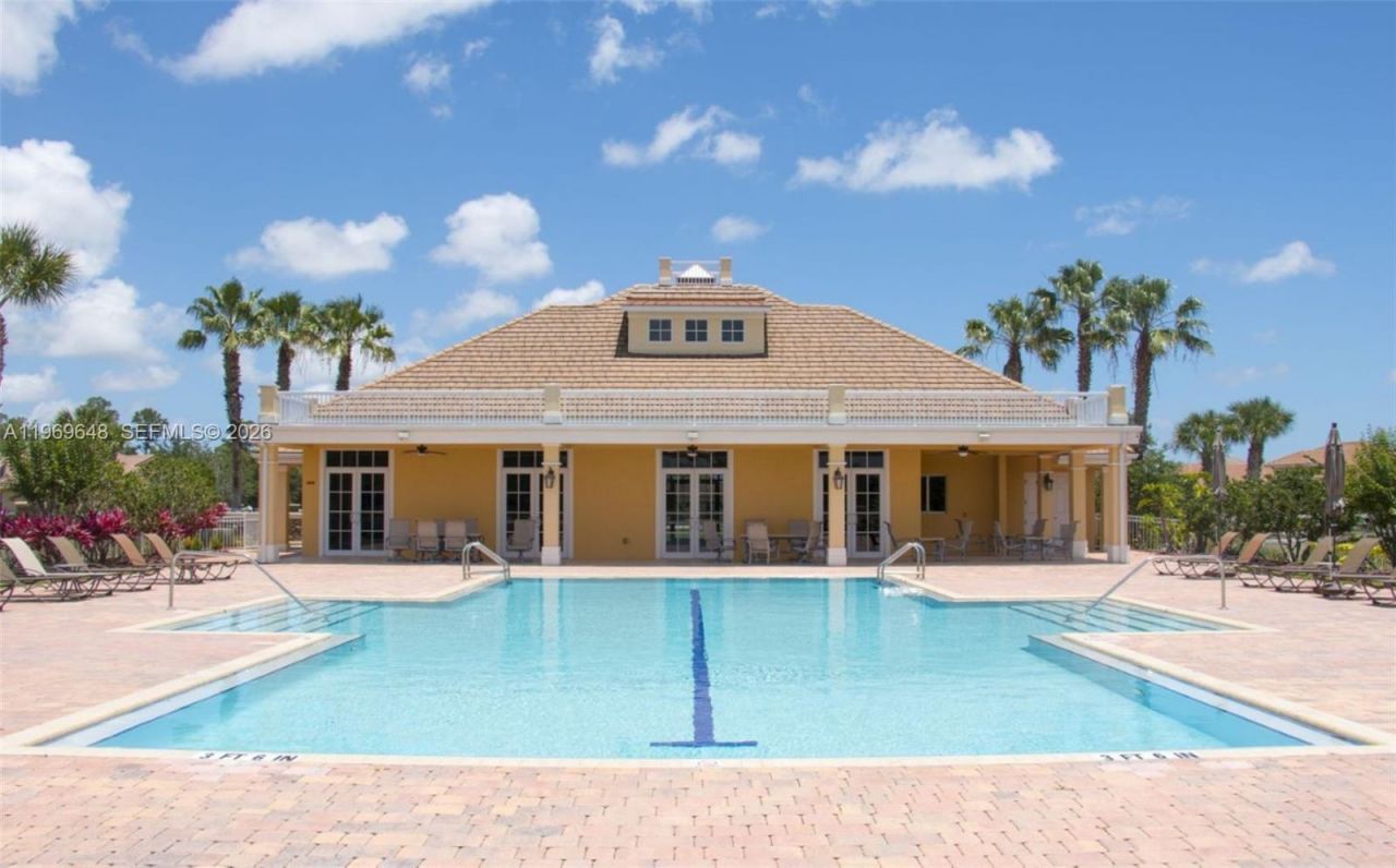 520 Caroline Drive, Vero Beach, FL 32968 Photo