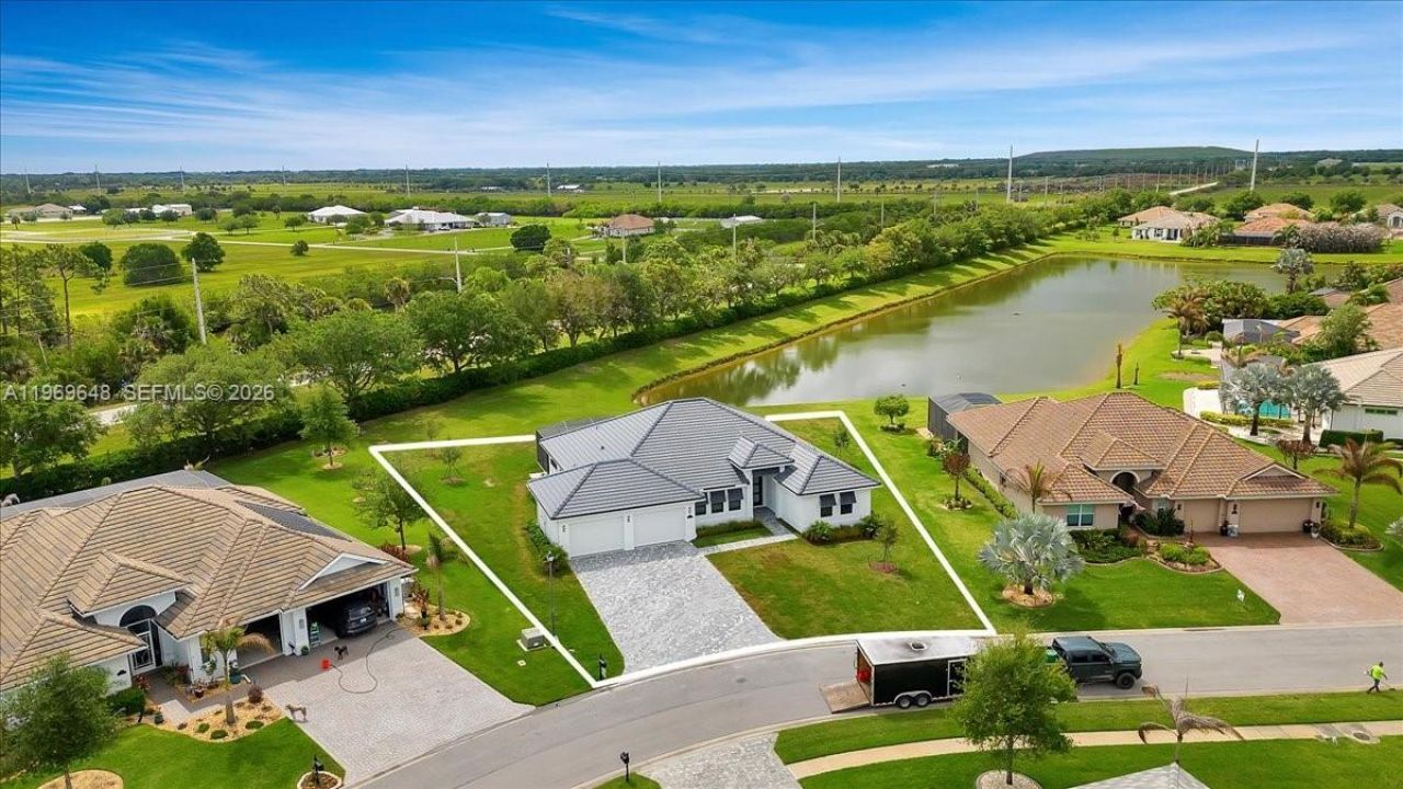 520 Caroline Drive, Vero Beach, FL 32968 Photo