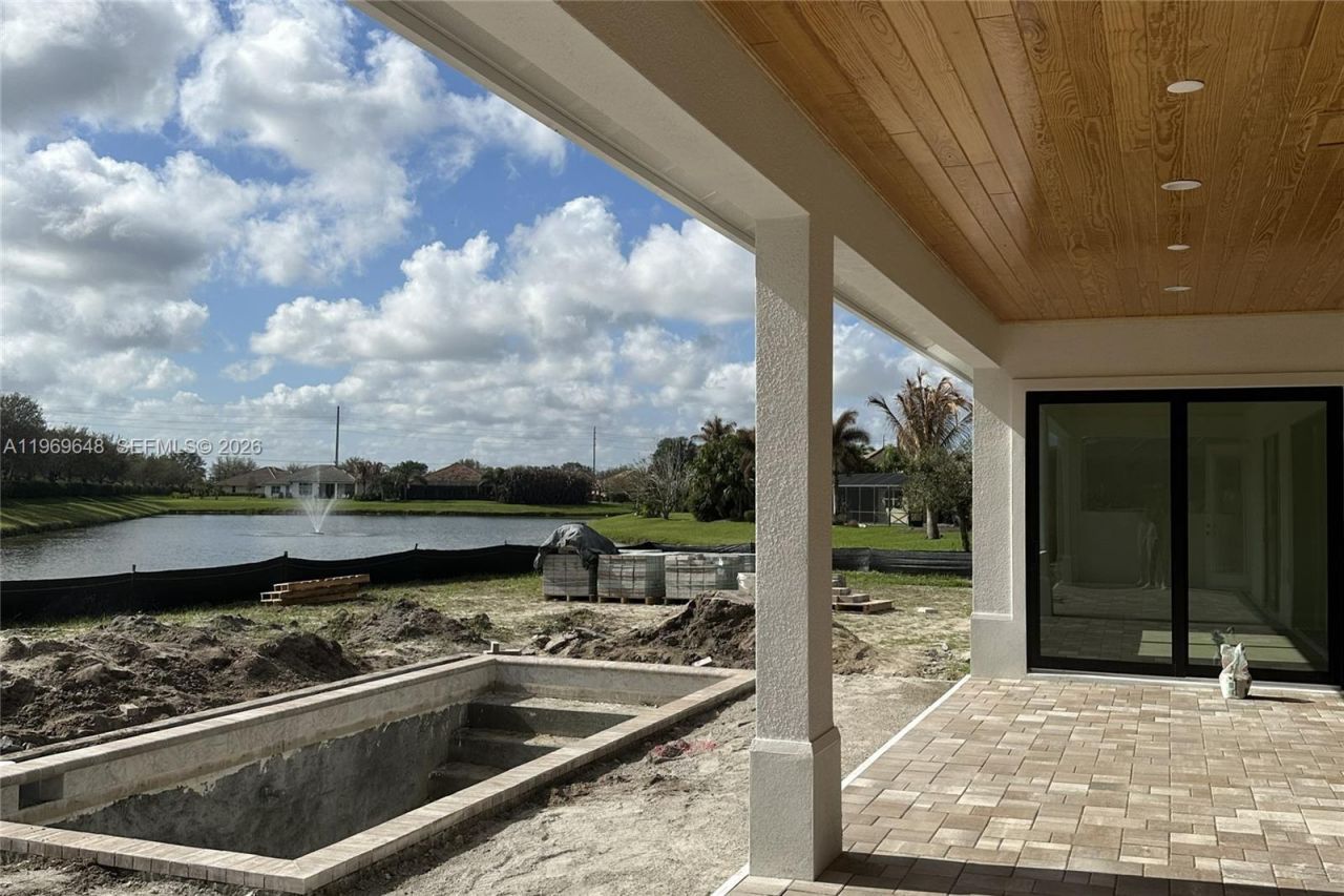 520 Caroline Drive, Vero Beach, FL 32968 Photo