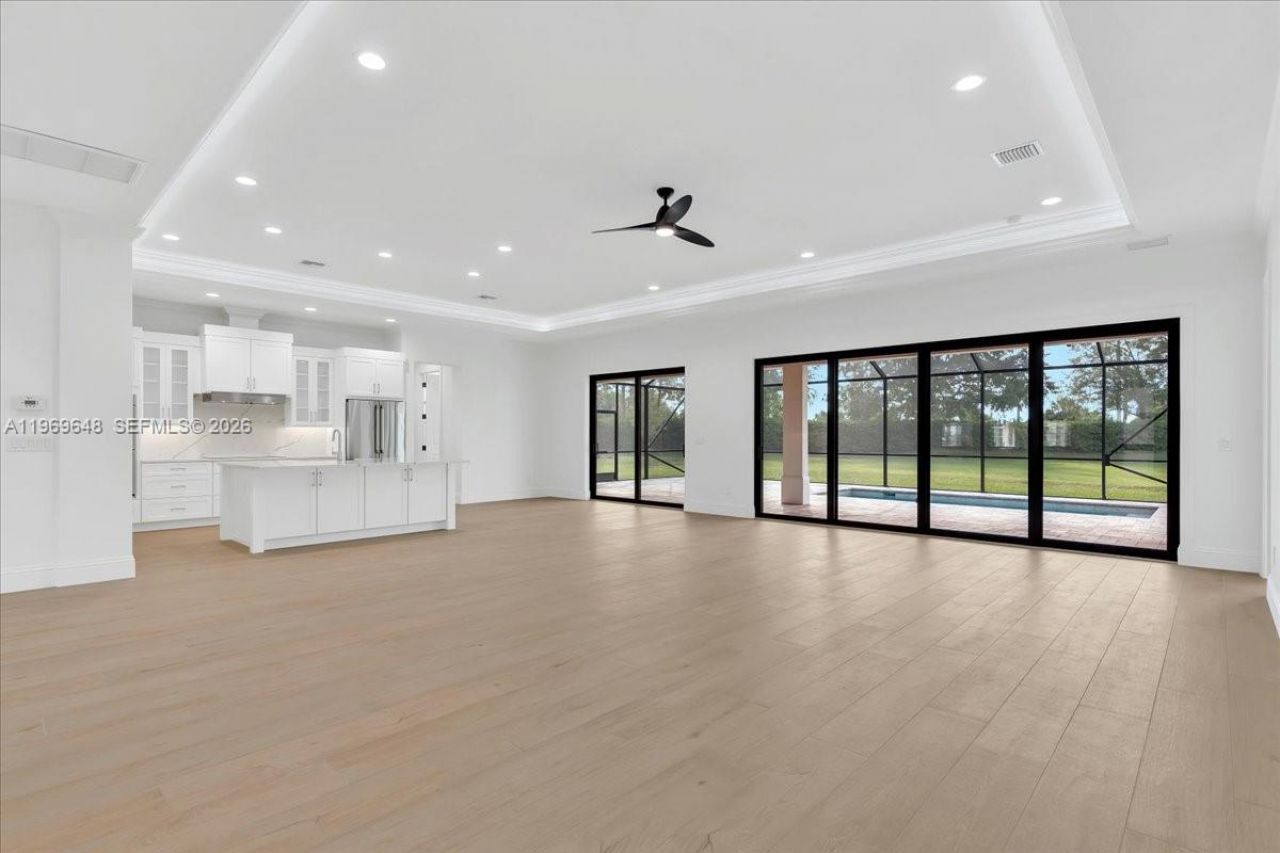 520 Caroline Drive, Vero Beach, FL 32968 Photo
