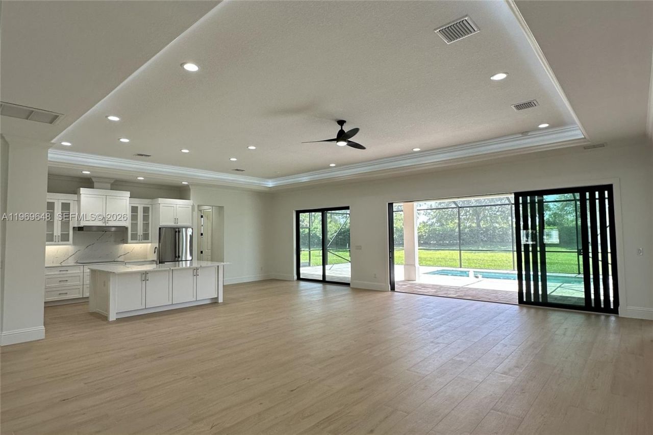 520 Caroline Drive, Vero Beach, FL 32968 Photo