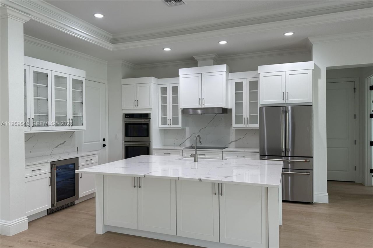 520 Caroline Drive, Vero Beach, FL 32968 Photo