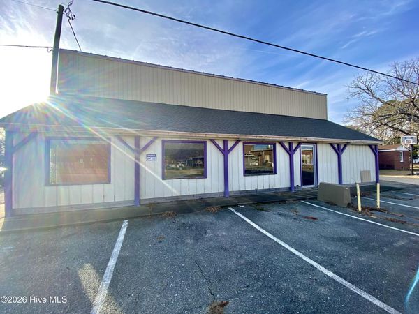 202 S Pine Street, Pink Hill, NC 28572