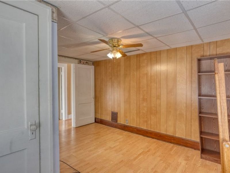 908 N 8th Street, Cambridge, OH 43725 Photo 23