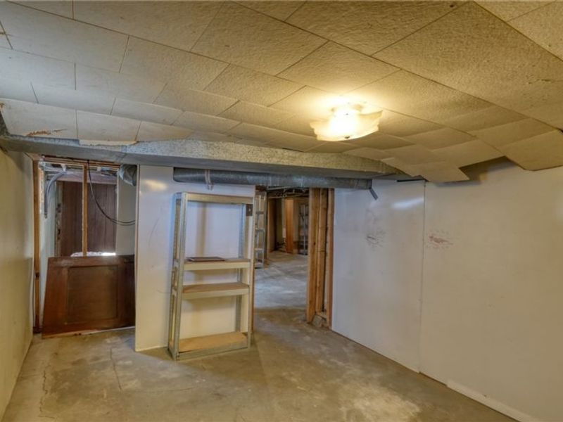 908 N 8th Street, Cambridge, OH 43725 Photo 28