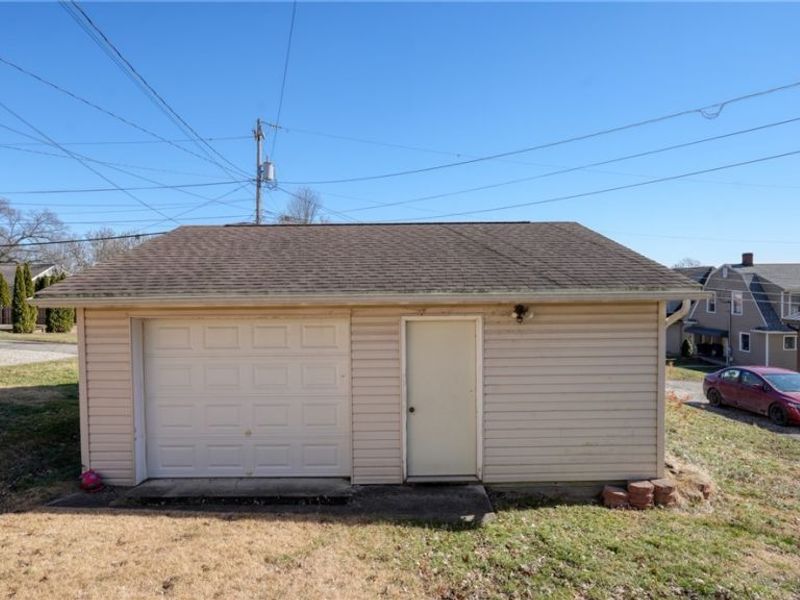 908 N 8th Street, Cambridge, OH 43725 Photo 41