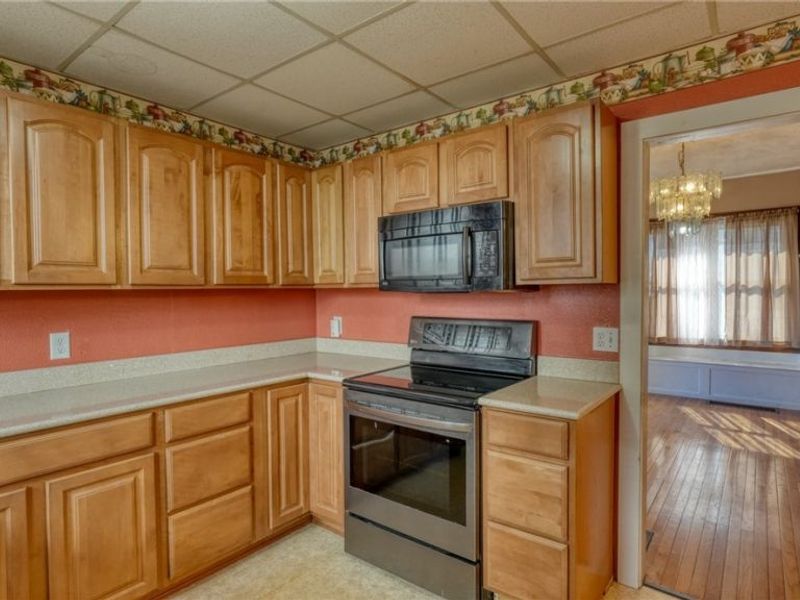 908 N 8th Street, Cambridge, OH 43725 Photo 5