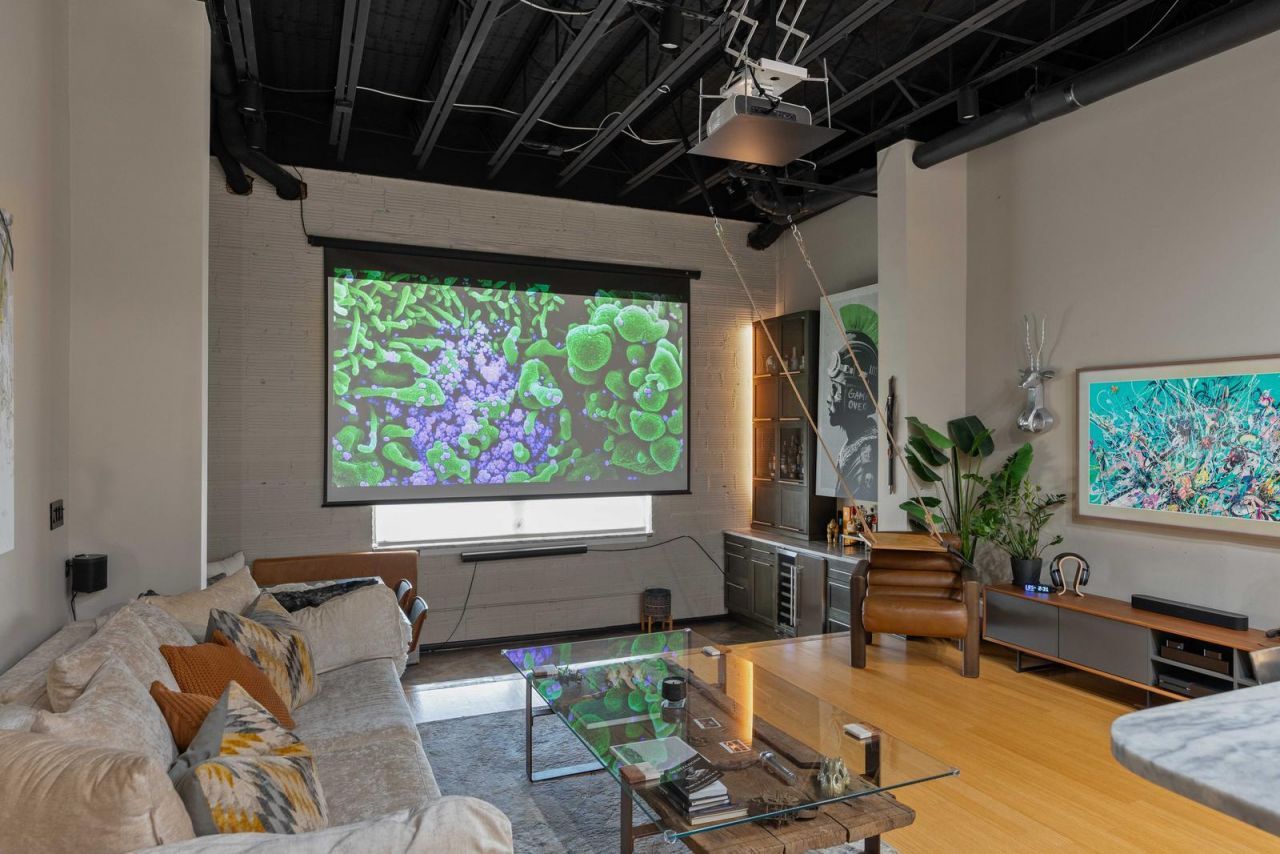 517 King Street Photo 14