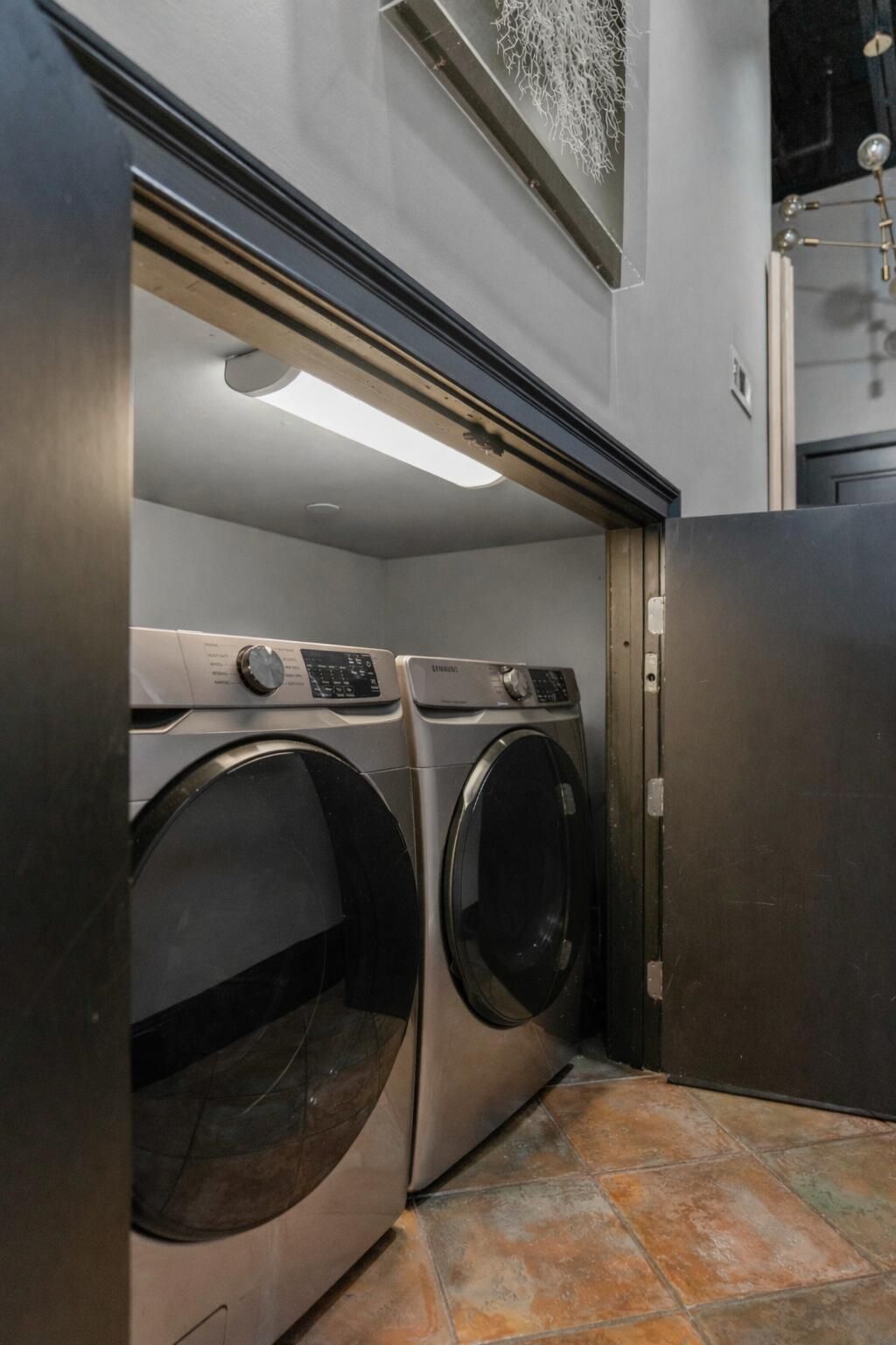 517 King Street Photo 27