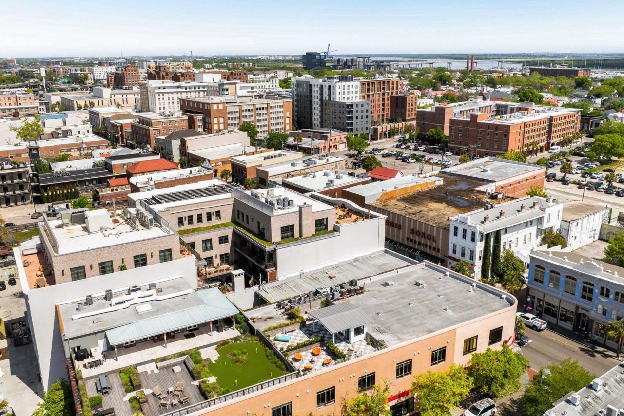 517 King Street Photo 34