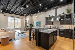 517 King Street photo 4