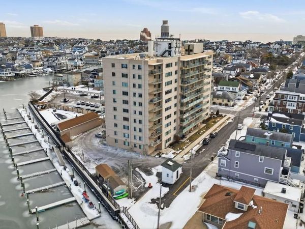 6101 MONMOUTH AVENUE, Unit 401, VENTNOR CITY, NJ 08406