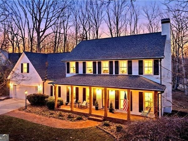 2511 N Oaks Drive, Gainesville, GA 30506