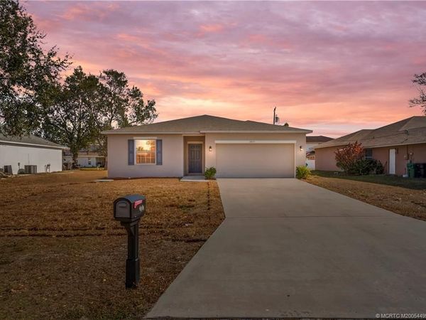 2037 SW Mcallister Lane, Port St Lucie, FL 34953