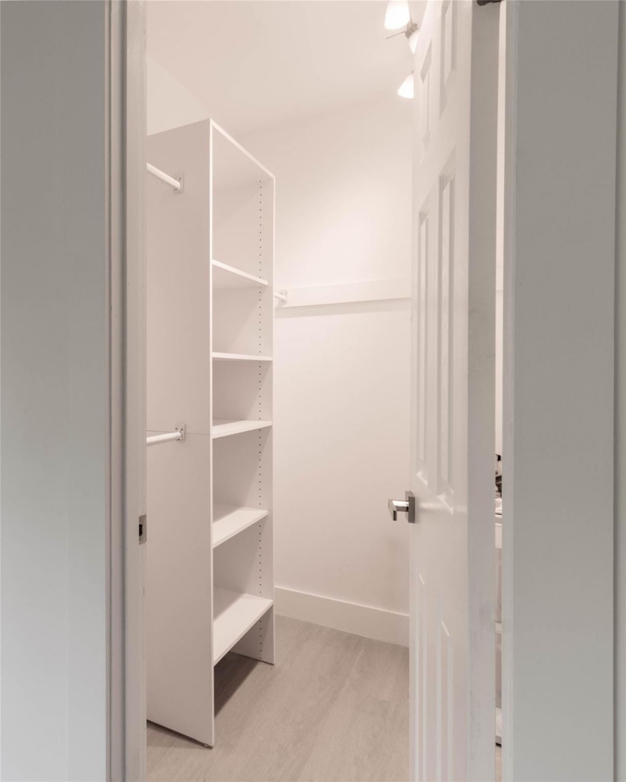 2424 SE 17th Street, Unit 305B, Fort Lauderdale, FL 33316 Photo