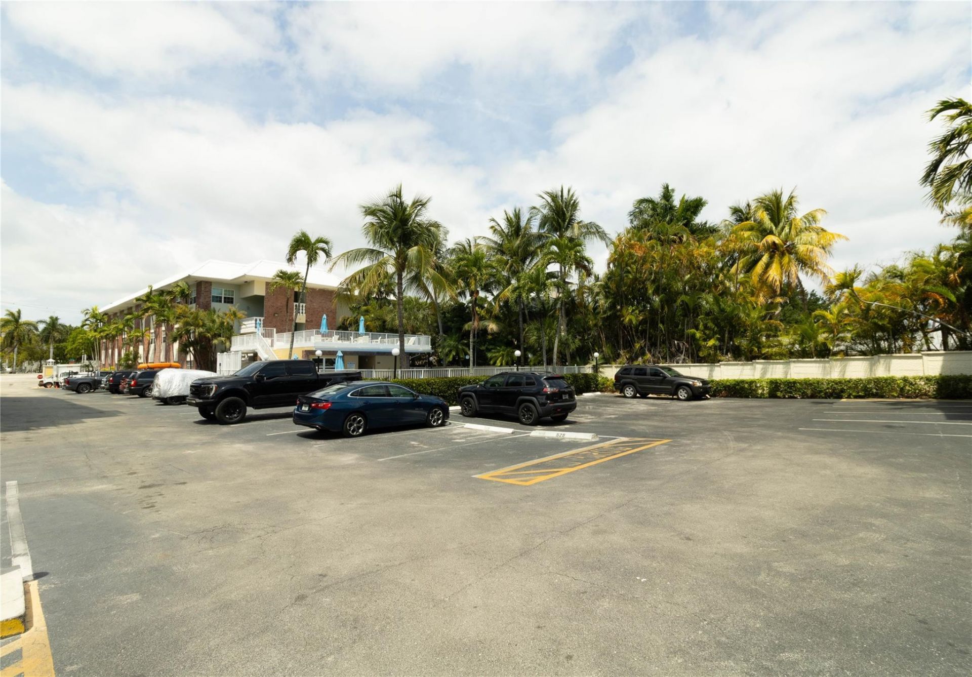 2424 SE 17th Street, Unit 305B, Fort Lauderdale, FL 33316 Photo