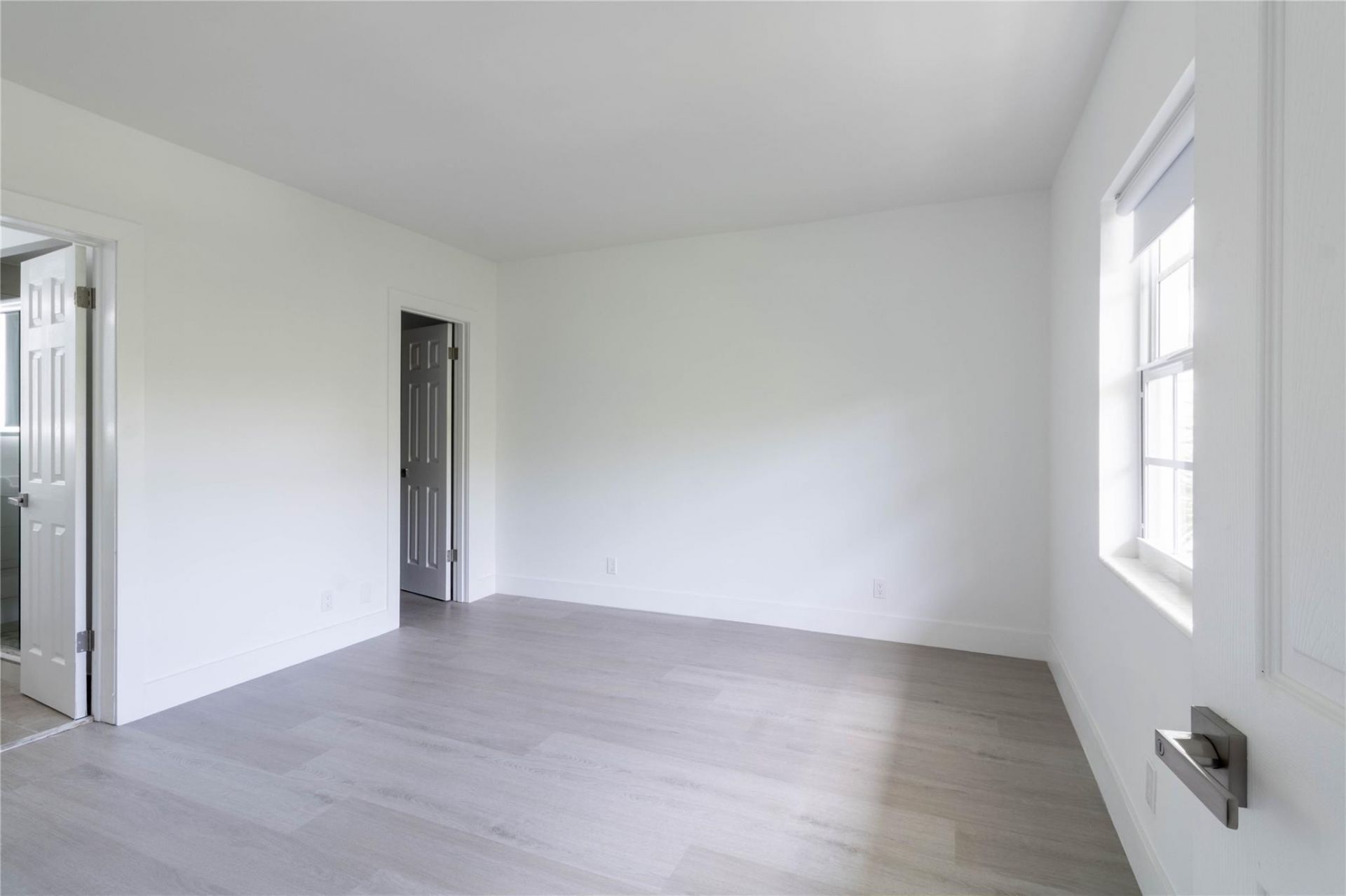 2424 SE 17th Street, Unit 305B, Fort Lauderdale, FL 33316 Photo