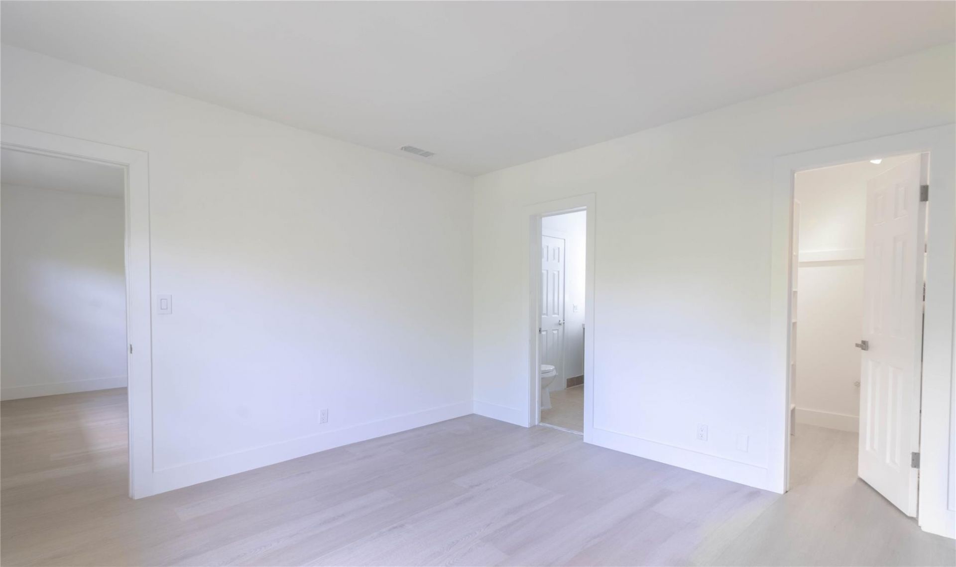 2424 SE 17th Street, Unit 305B, Fort Lauderdale, FL 33316 Photo