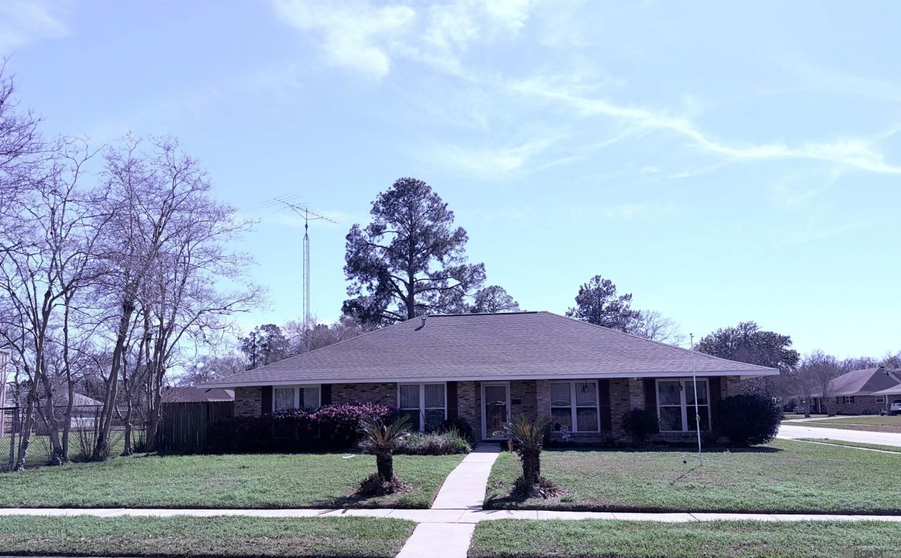 10010 Sombrero Ave, Baton Rouge, LA 70815 Main Photo