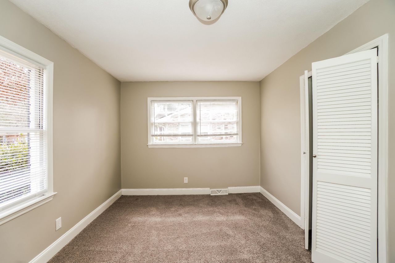 109 Wisteria Road Photo 11