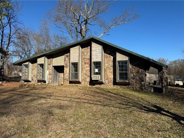 1107 Avenue 3 , Atkins, AR 72823