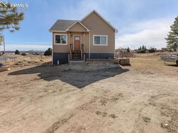 5228 Cuerno Verde Boulevard, Colorado City, CO 81019
