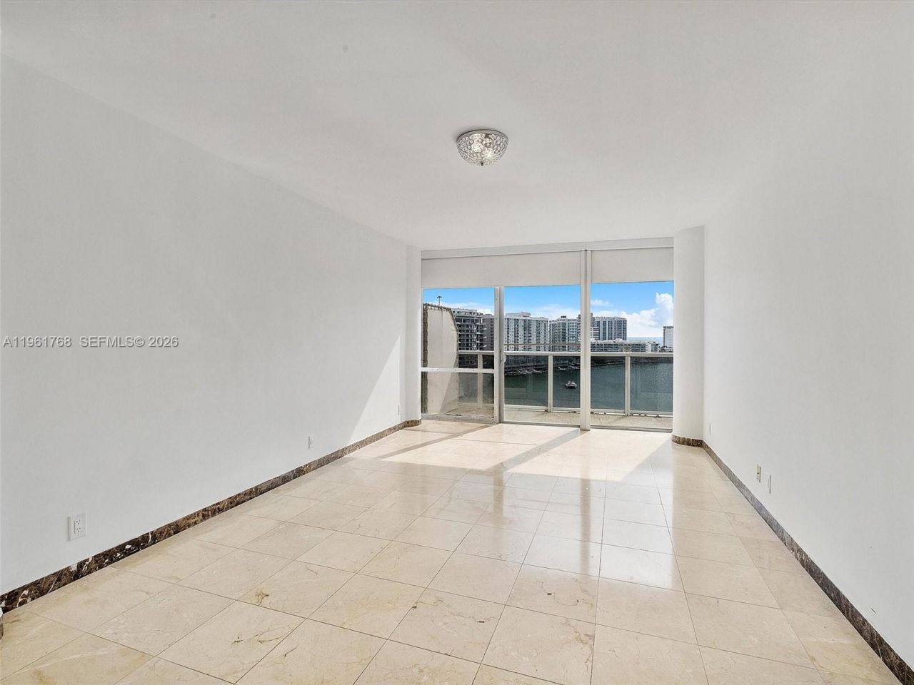 900 Bay Dr, Unit 1012, Miami Beach, FL 33141 Photo