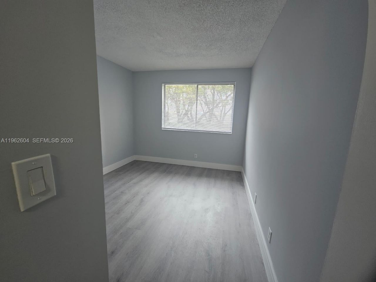 177 Lakeview Dr, Unit 103, Weston, FL 33326 Photo