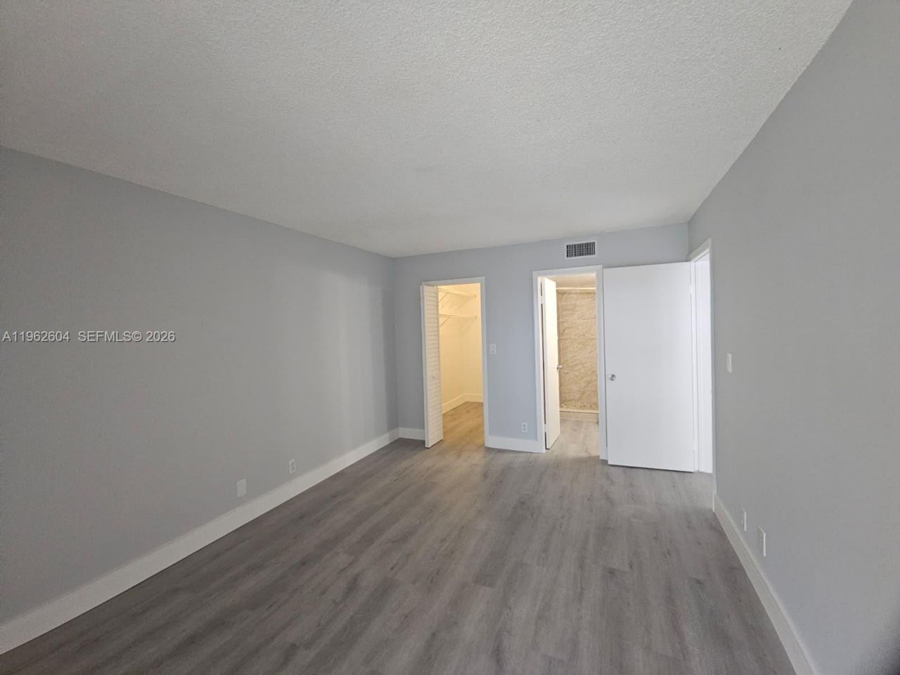 177 Lakeview Dr , Unit 103, Weston, FL 33326 Photo