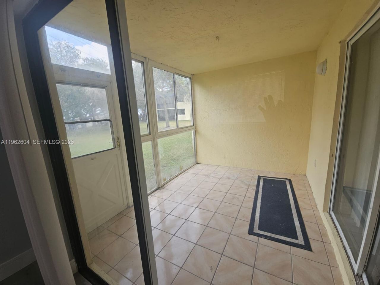 177 Lakeview Dr , Unit 103, Weston, FL 33326 Photo