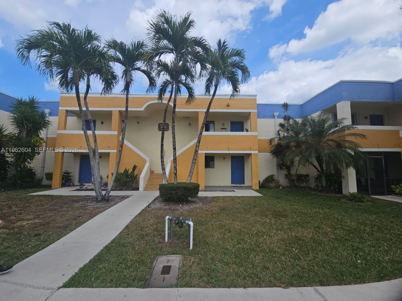 177 Lakeview Dr, Unit 103, Weston, FL 33326 Photo