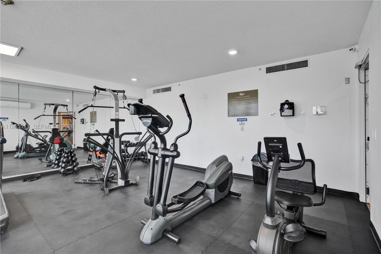 18100 N Bay Rd, Unit 508, Sunny Isles Beach, FL 33160 Photo